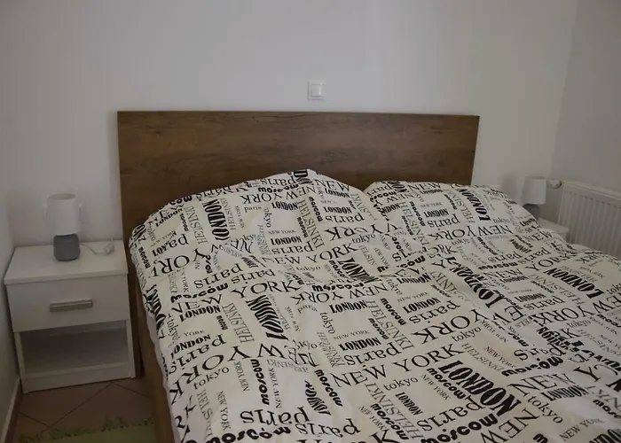 Apartment Comfy And Bright