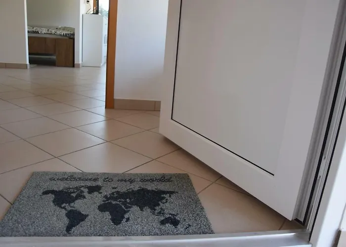 Apartment Comfy And Bright *